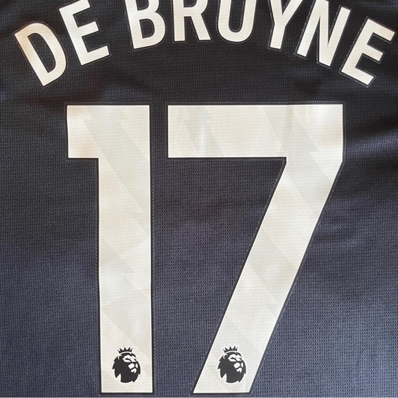 DeBruyne #17 Man City Small Jersey Black Manchester - Picture 2 of 6